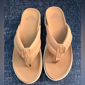 Roxy Thessa Leather Sandal Flip Flops Tan Brown Camel Size 6.5/7?